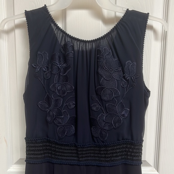 Stunning❣️❣️❣️ - Picture 2 of 4